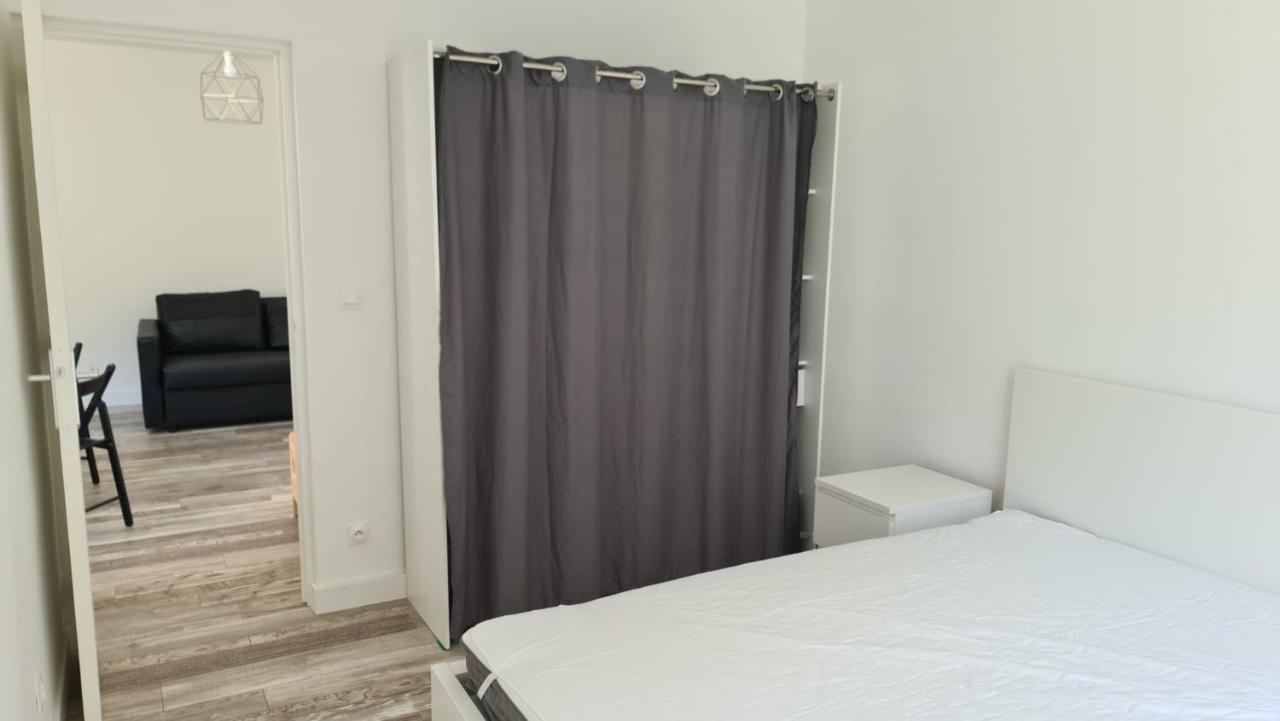 Centre Magnifique A 2 Mn De La Et Du Port, Tous Les Commerces A Proximite Idealement Place Apartment *